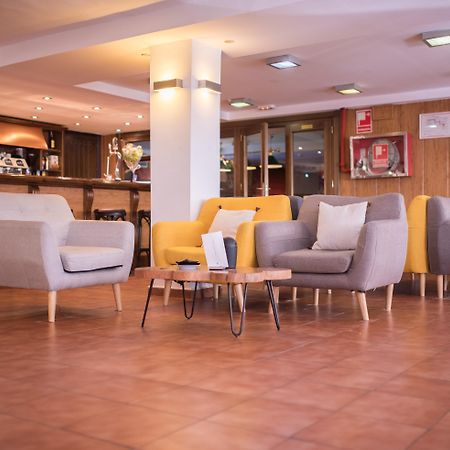 Mont Blanc Hotell Sierra Nevada Eksteriør bilde