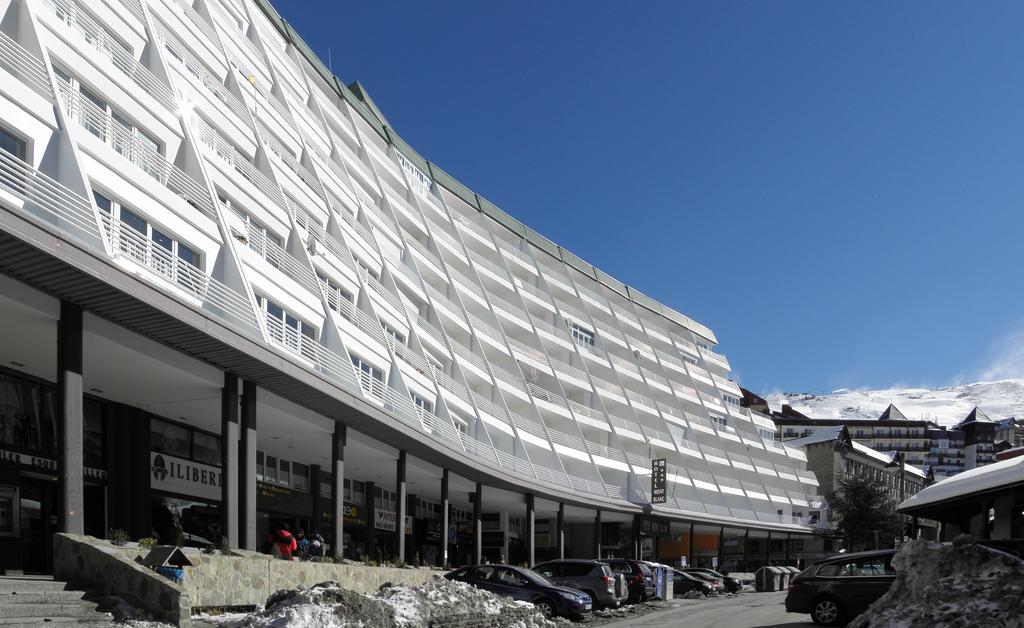 Mont Blanc Hotell Sierra Nevada Eksteriør bilde